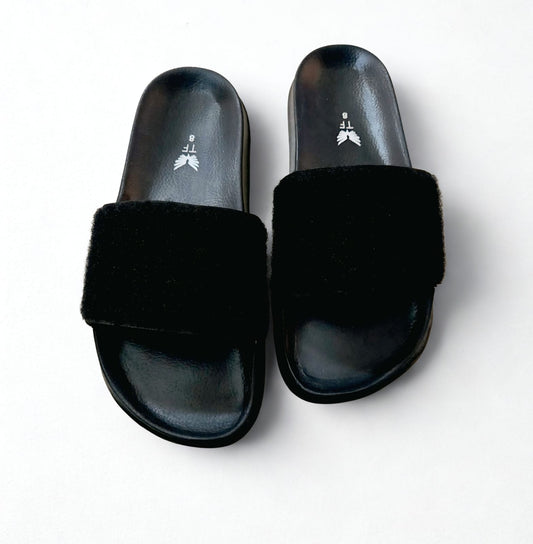 Plain Black Flip Flop