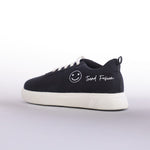 girls black shoe